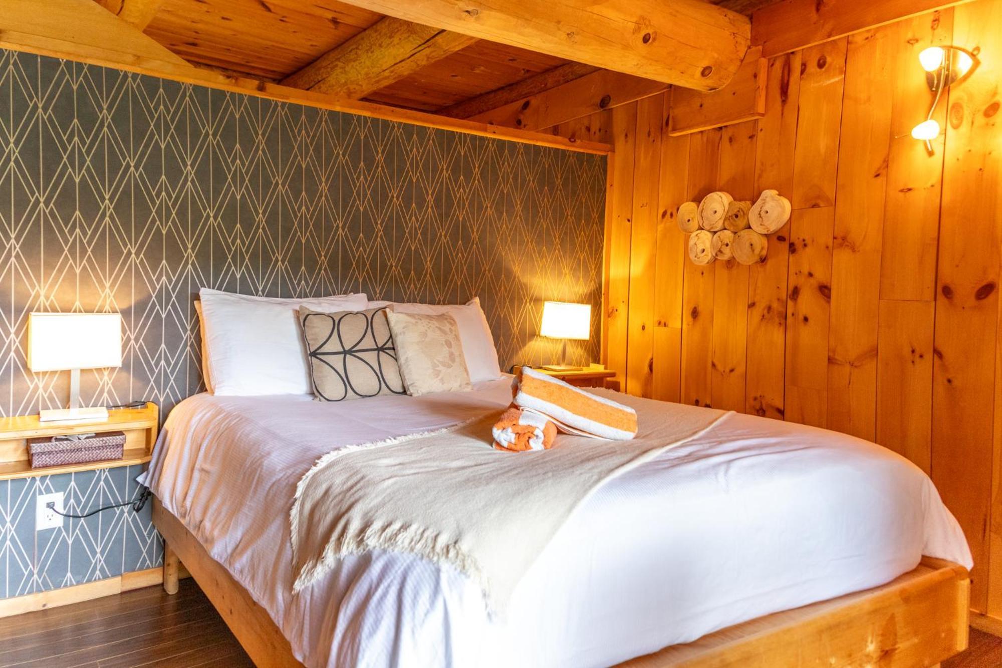 Auberge Couleurs De France Lac-Simon Экстерьер фото